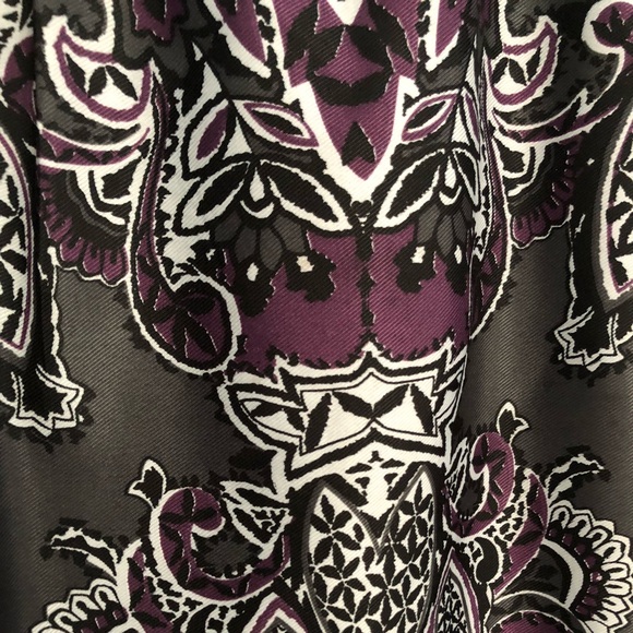 Grey and purple skirt from Francesca’s - Picture 3 of 5